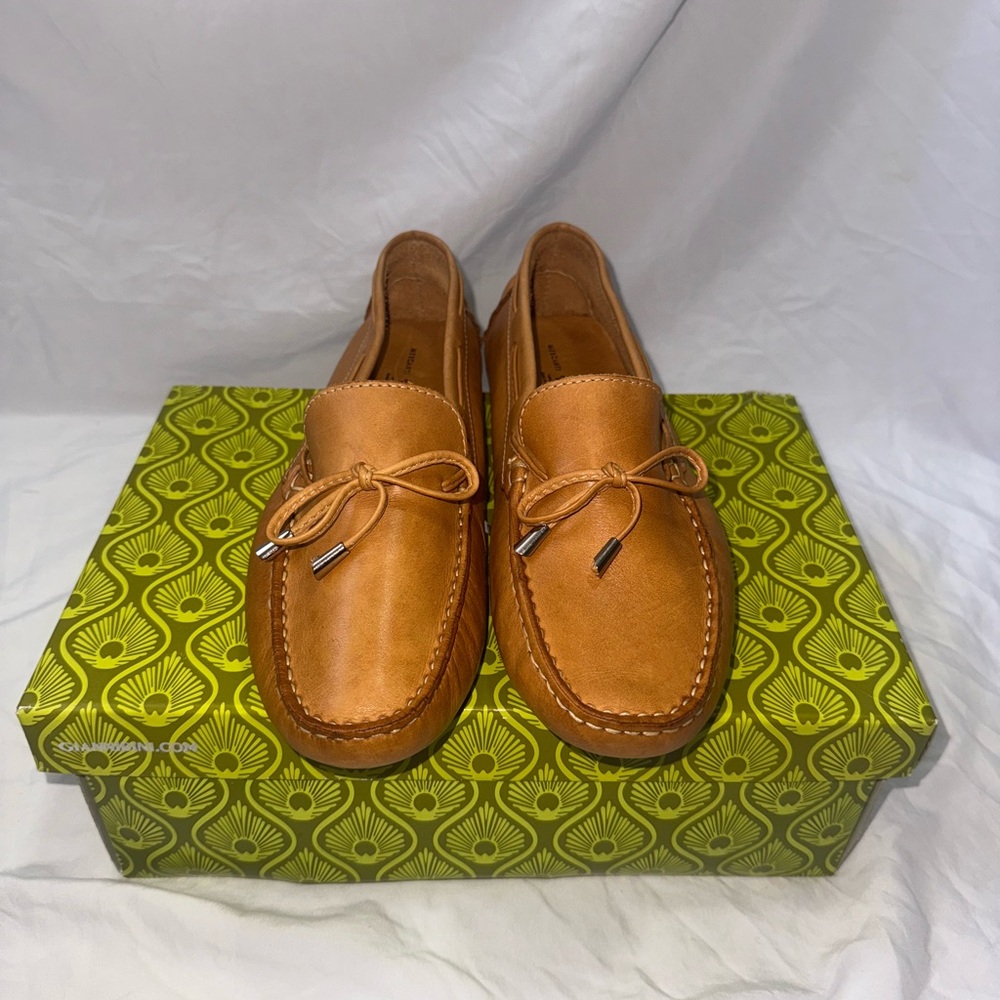 Gianni Bini Tan Loafers